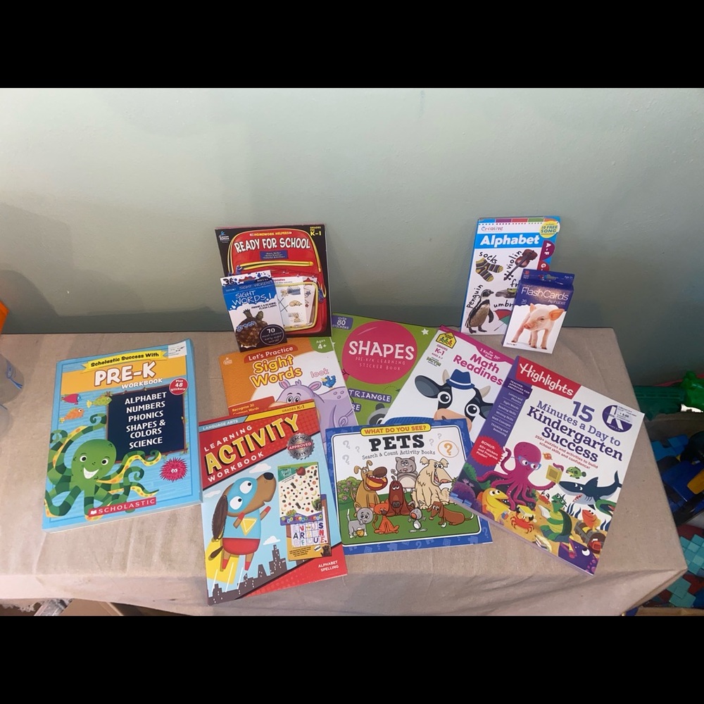 Pre-K & K workbooks NWT